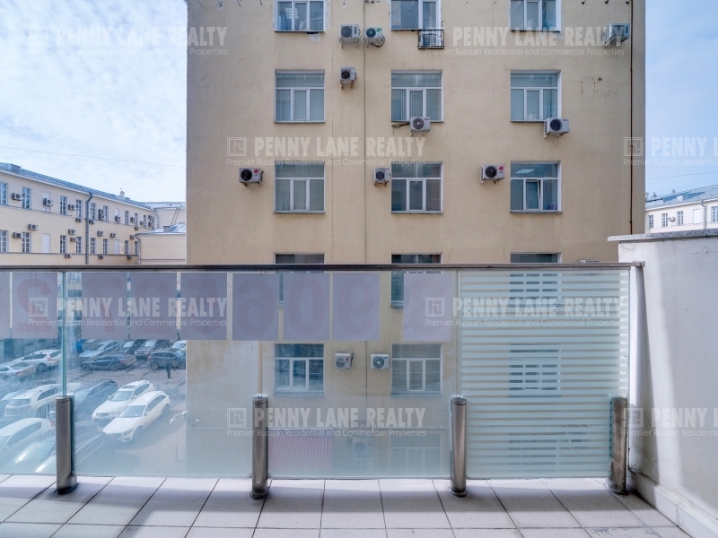 Продается 4-комнатная квартира, площадью 155.60 кв.м. Москва, переулок Казарменный, дом 3