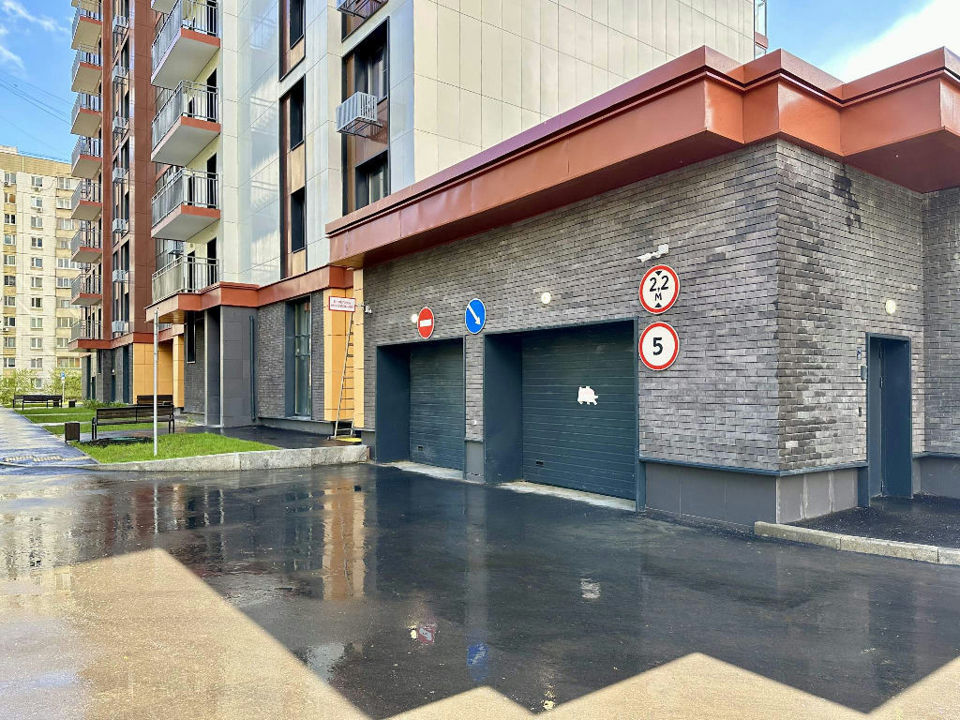 Продается 1-комнатная квартира, площадью 42.00 кв.м. Москва, улица Кедрова, дом 16к3