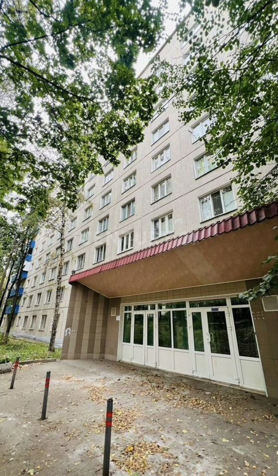 Продается 1-комнатная квартира, площадью 17.00 кв.м. Москва, Аминьевское шоссе, дом 11