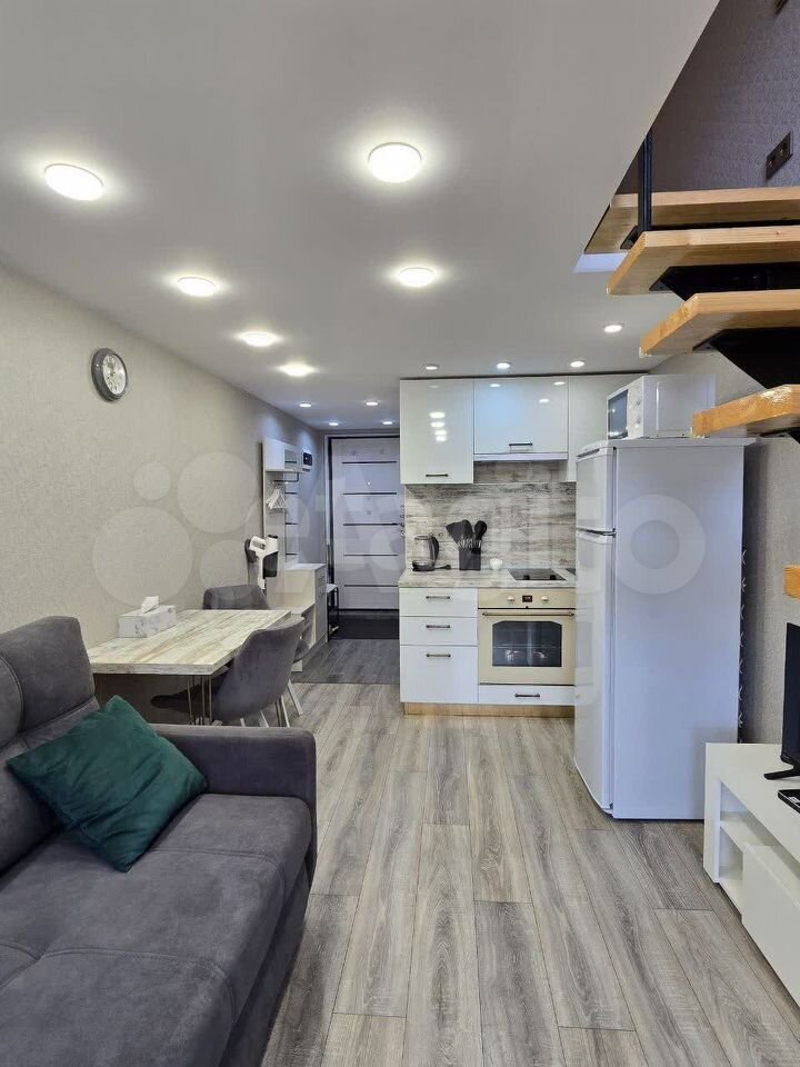 Продается 1-комнатная квартира, площадью 37.00 кв.м. Москва, улица Домодедовская, дом 4