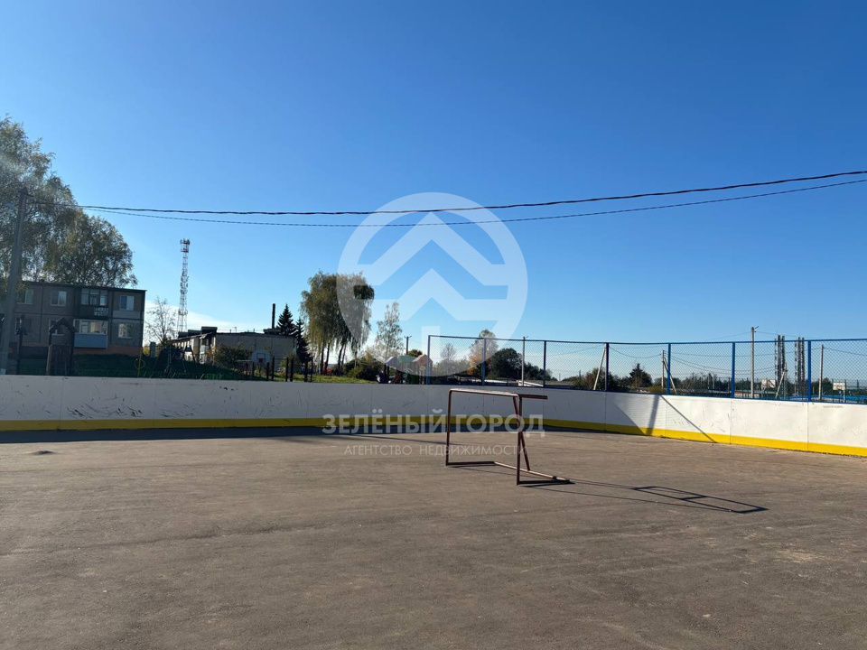 Продается 2-комнатная квартира, площадью 56.00 кв.м. Московская область, Клин городской округ, город Клин, улица Центральная, дом 1