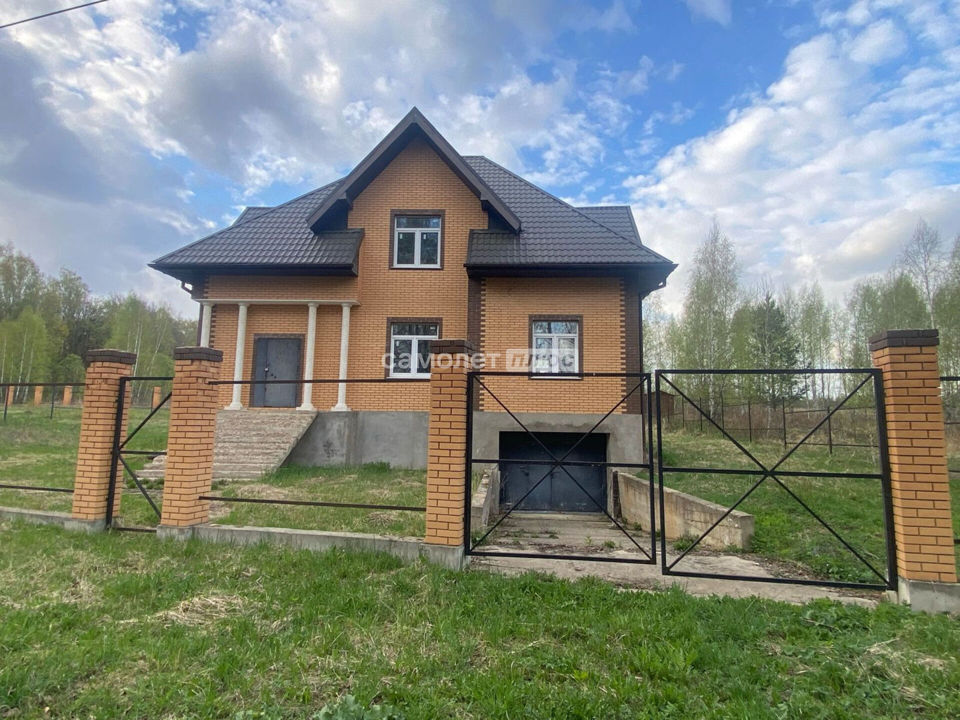 Продается дом, площадью 300.00 кв.м. Московская область, Ступино городской округ, деревня Петрово