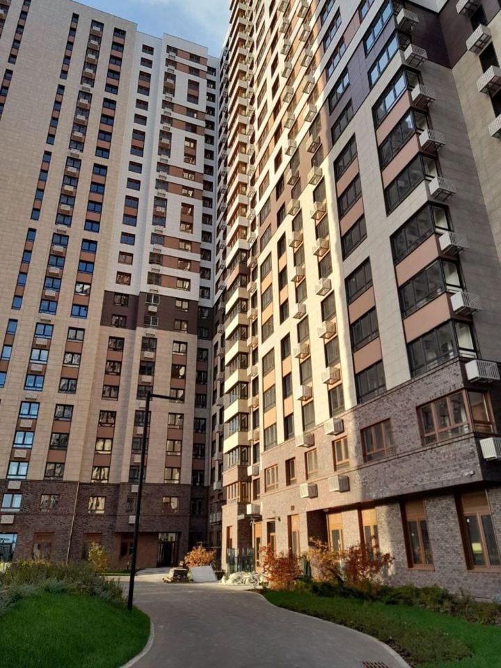 Продается 1-комнатная квартира, площадью 35.60 кв.м. Московская область, Одинцовский район, деревня Раздоры, микрорайон Клубничное поле, дом 1