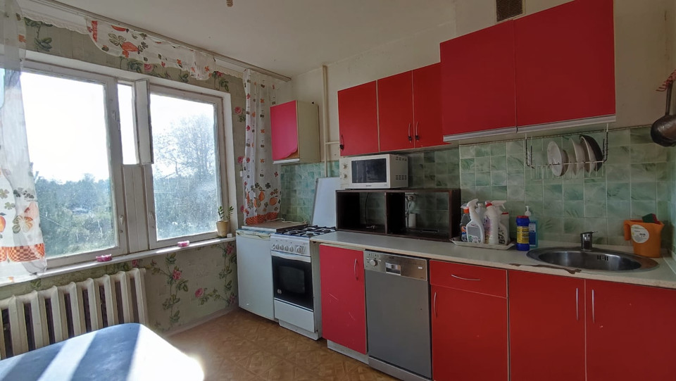 Продается 3-комнатная квартира, площадью 64.00 кв.м. Московская область, Сергиево-Посадский район, поселок Башенка