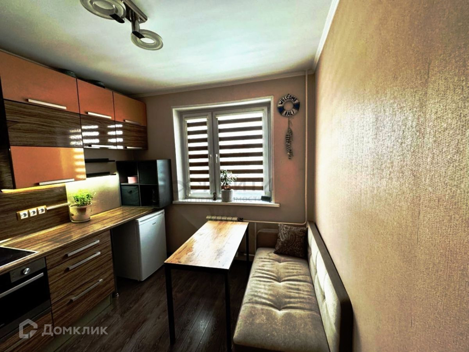 Продается 2-комнатная квартира, площадью 53.20 кв.м. Москва, улица Митинская, дом 57