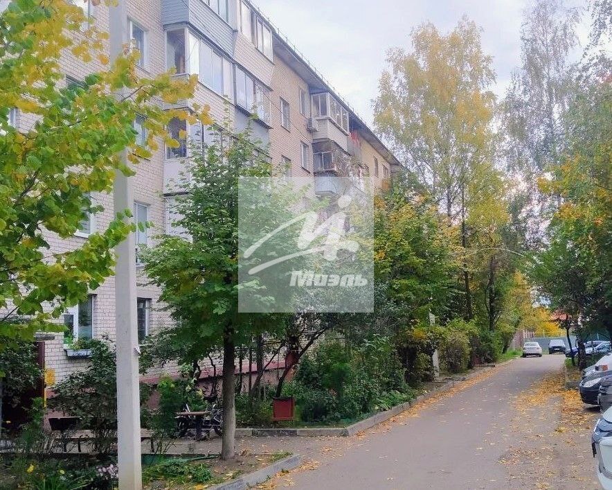 Продается 1-комнатная квартира, площадью 31.10 кв.м. Московская область, Истра городской округ, город Дедовск, улица Волоколамская 1-я, дом 60/2