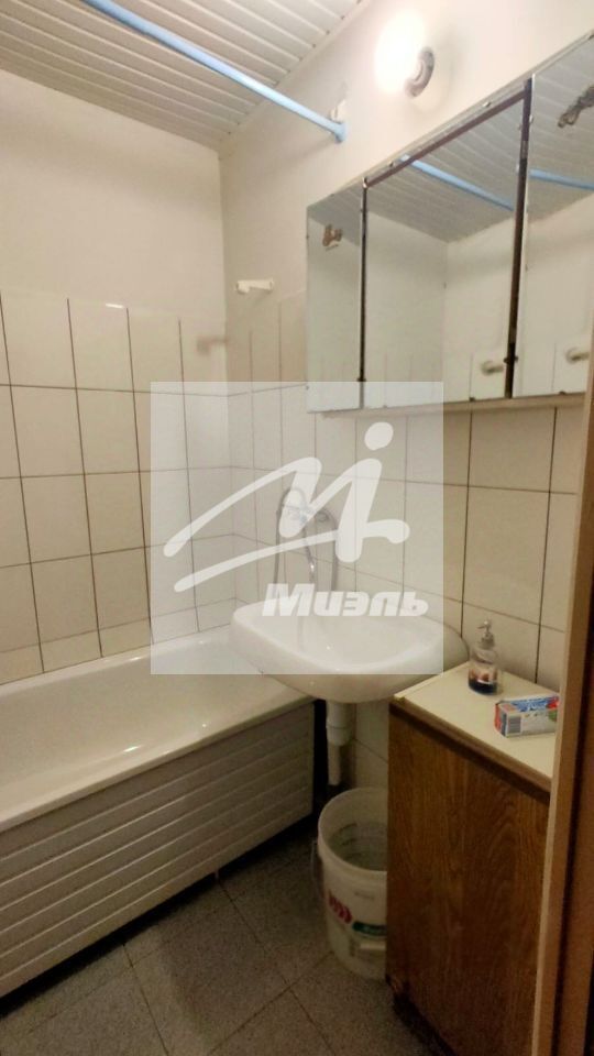 Продается 2-комнатная квартира, площадью 60.20 кв.м. Москва, улица Новорогожская, дом 8