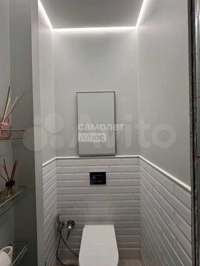 Продается 3-комнатная квартира, площадью 63.00 кв.м. Москва, улица Маршала Василевского, дом 13к1