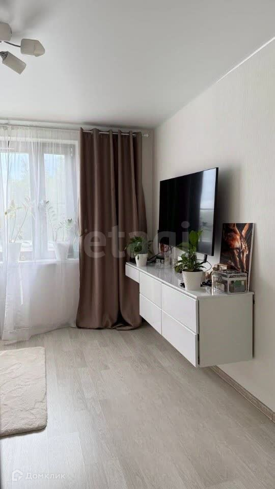 Продается 1-комнатная квартира, площадью 37.00 кв.м. Москва, Долгопрудная аллея