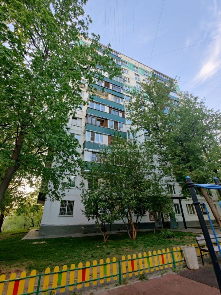 Продается 1-комнатная квартира, площадью 33.40 кв.м. Москва, улица Бехтерева, дом 37к1