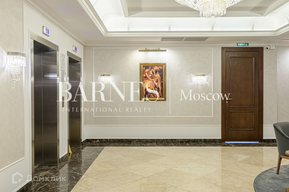 Продается 2-комнатная квартира, площадью 69.70 кв.м. Москва, улица Поварская