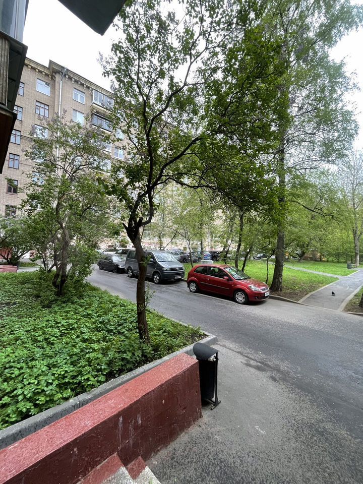 Продается 2-комнатная квартира, площадью 72.00 кв.м. Москва, улица Маршала Василевского, дом 5к1