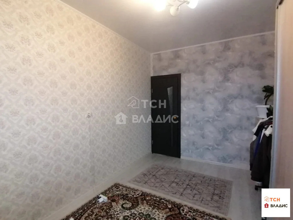 Продается 1-комнатная квартира, площадью 34.20 кв.м. Московская область, Лосино-Петровский городской округ, поселок Свердловский, улица Строителей