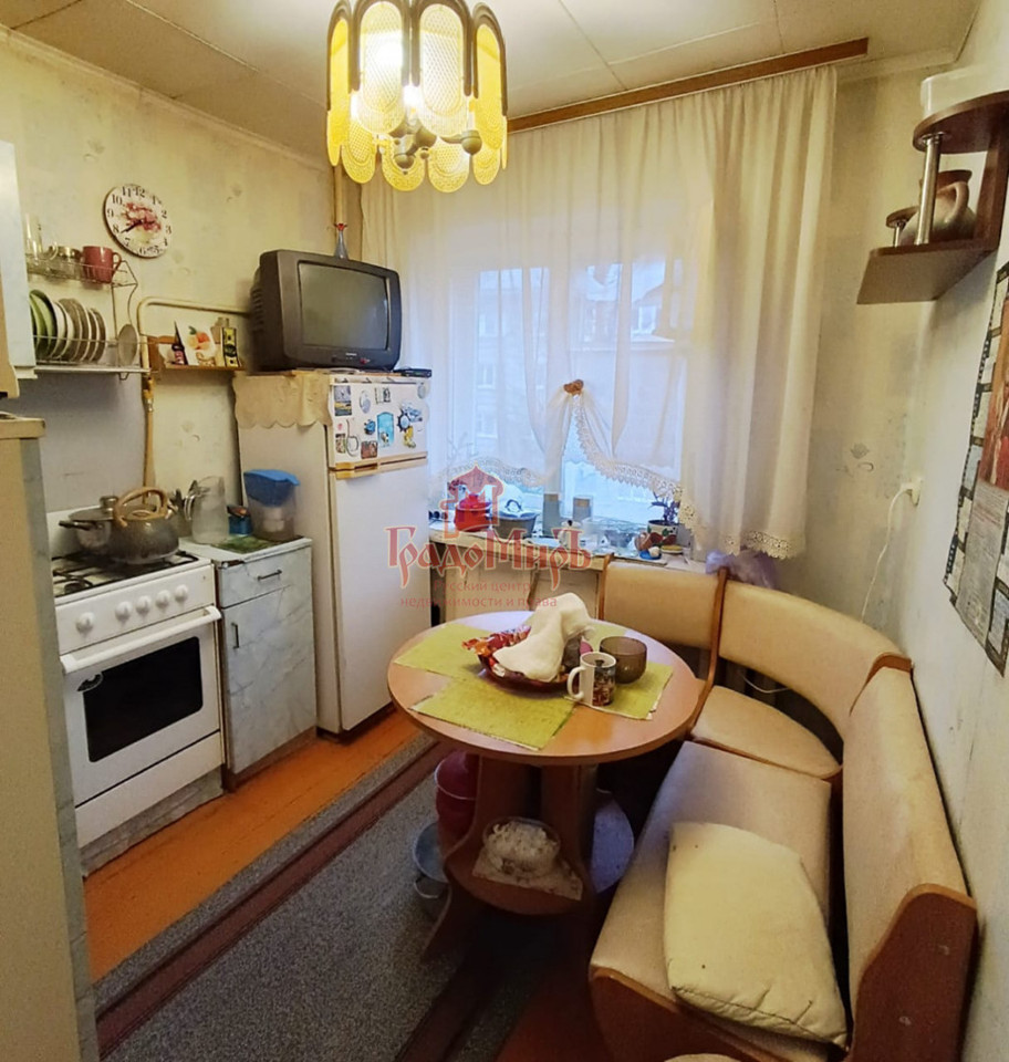 Продается 1-комнатная квартира, площадью 31.70 кв.м. Московская область, Сергиево-Посадский район, поселок Реммаш, улица Мира, дом 16