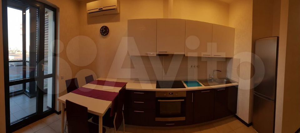 Продается 2-комнатная квартира, площадью 51.00 кв.м. Московская область, Одинцовский район, поселок городского типа Заречье, улица Каштановая, дом 8