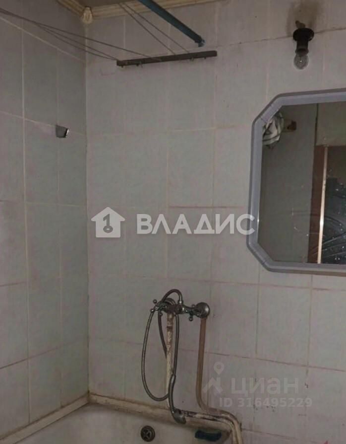 Продается 1-комнатная квартира, площадью 19.50 кв.м. Москва, Аминьевское шоссе, дом 15