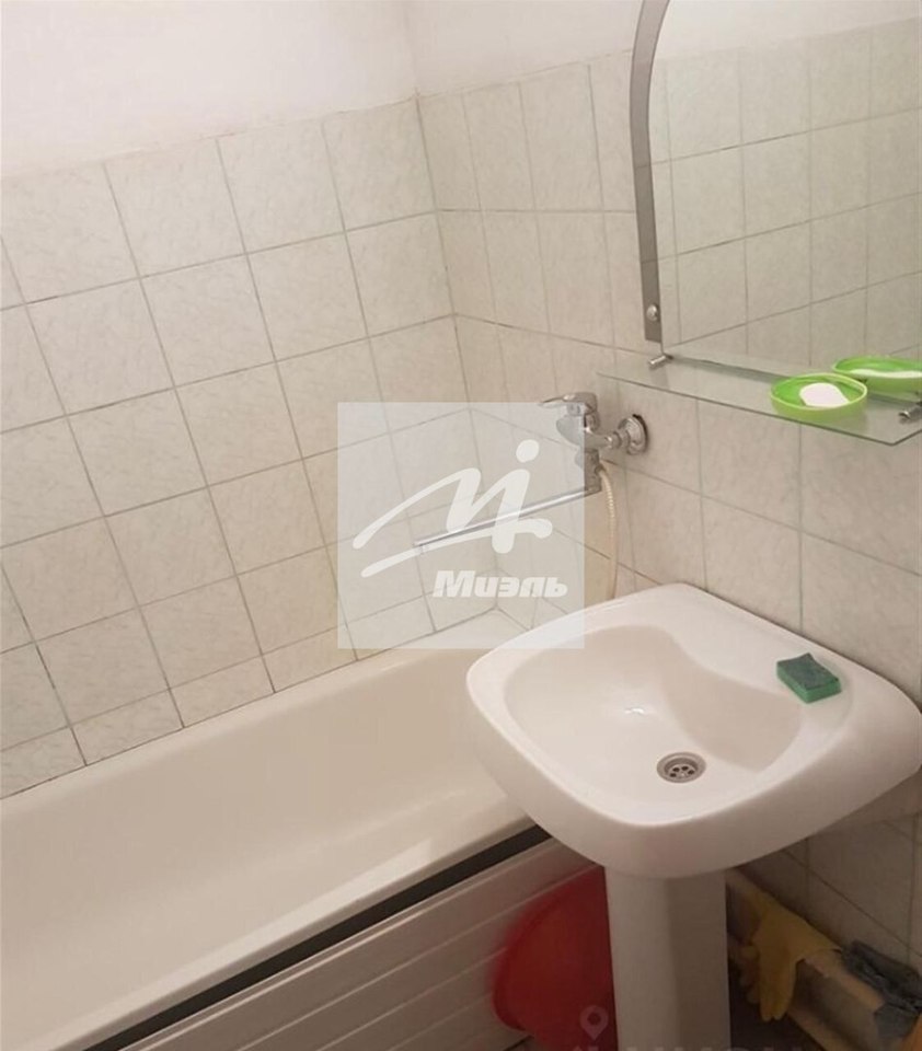 Продается 2-комнатная квартира, площадью 52.00 кв.м. Москва, Старокаширское шоссе, дом 4к1