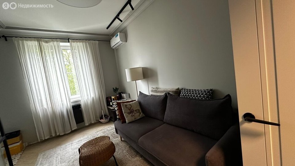 Продается 2-комнатная квартира, площадью 52.10 кв.м. Москва, улица Космонавтов, дом 14к1