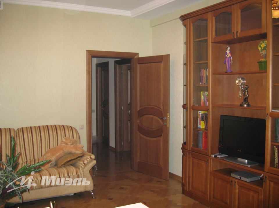 Продается 3-комнатная квартира, площадью 104.80 кв.м. Москва, набережная Карамышевская, дом 56к1