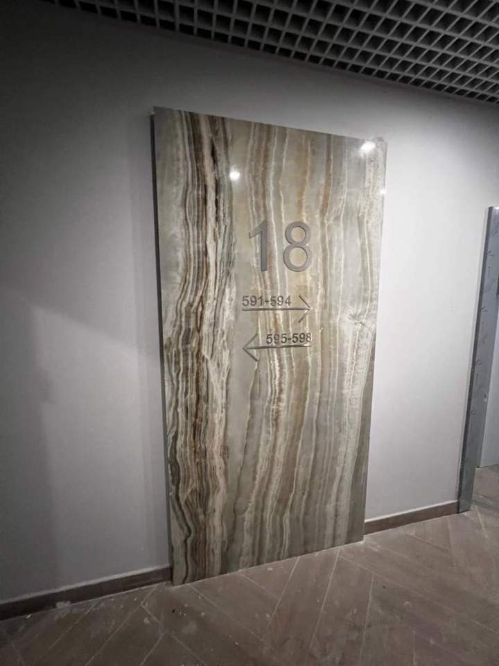 Продается 4-комнатная квартира, площадью 171.40 кв.м. Москва, Вернадского проспект