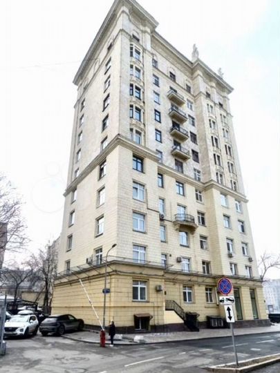 Продается 2-комнатная квартира, площадью 63.80 кв.м. Москва, набережная Смоленская, дом 2а