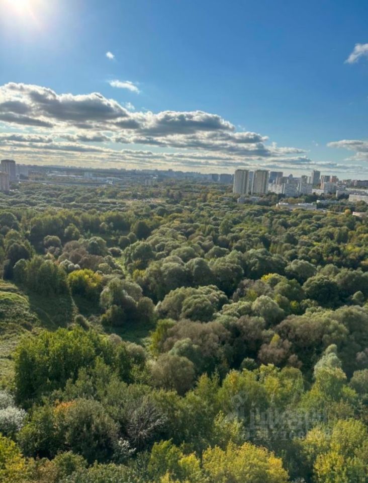 Продается 2-комнатная квартира, площадью 46.00 кв.м. Москва, улица Нежинская