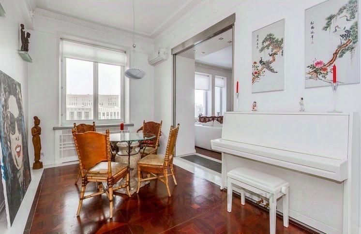 Продается 4-комнатная квартира, площадью 95.50 кв.м. Москва, набережная Котельническая, дом 1/15квк