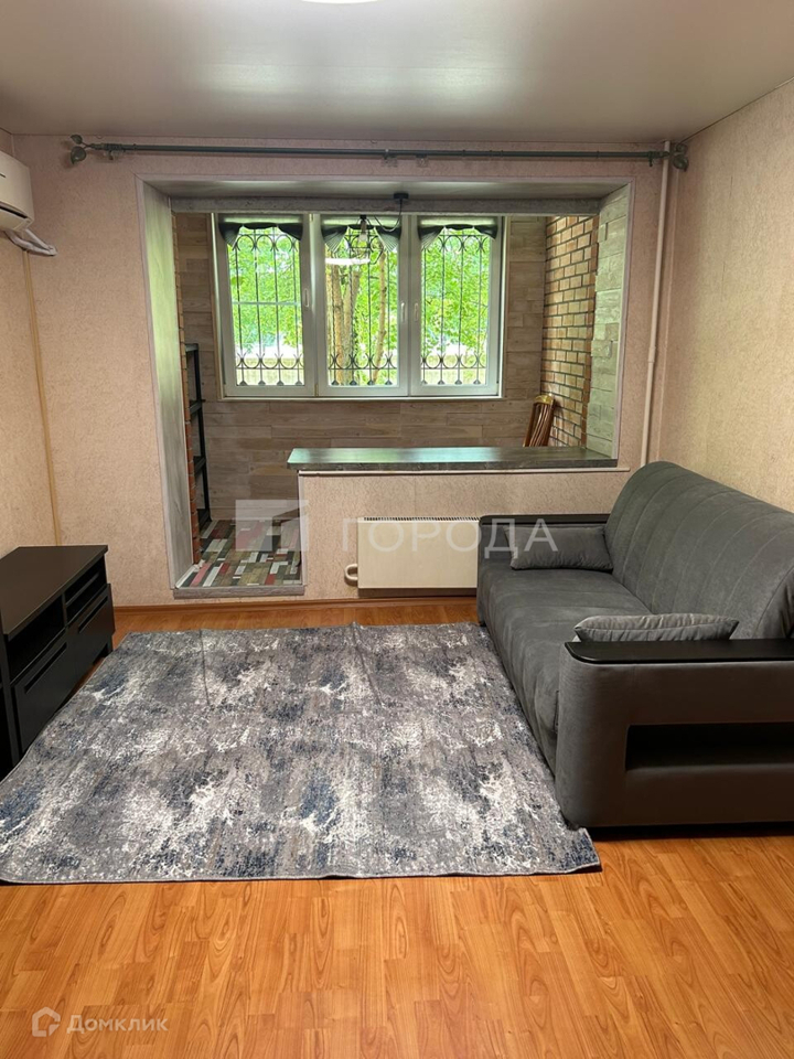 Продается 1-комнатная квартира, площадью 39.00 кв.м. Московская область, Одинцовский район, город Голицыно, улица Советская, дом 48