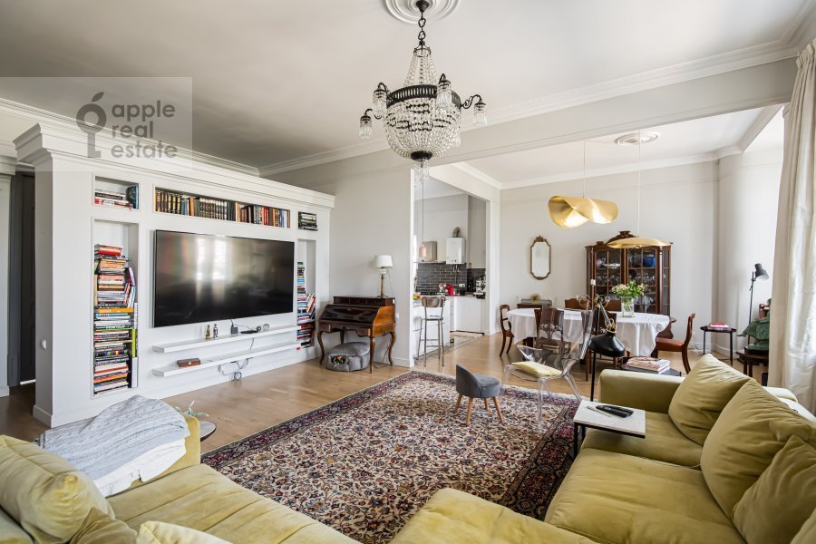 Продается 4-комнатная квартира, площадью 165.00 кв.м. Москва, Никитский бульвар, дом 5