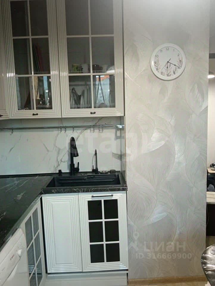 Продается 1-комнатная квартира, площадью 39.80 кв.м. Москва, улица Челябинская, дом 2