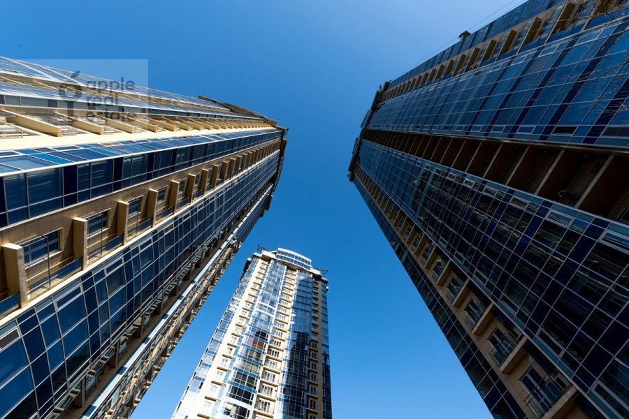 Продается 2-комнатная квартира, площадью 118.00 кв.м. Москва, улица Нежинская, дом 1к2