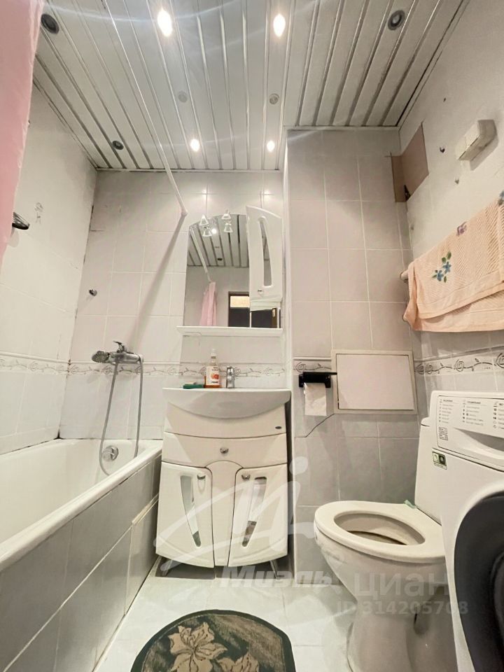 Продается 1-комнатная квартира, площадью 28.90 кв.м. Московская область, Лобня городской округ, город Лобня, улица Аэропортовская, дом 5