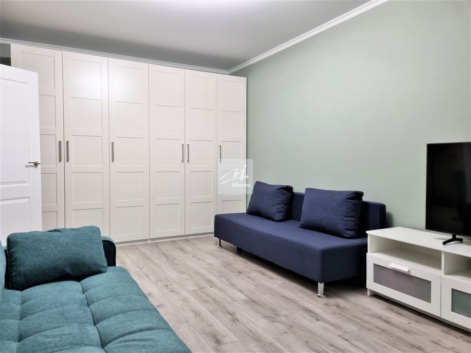 Продается 1-комнатная квартира, площадью 38.10 кв.м. Москва, улица Веневская, дом 19