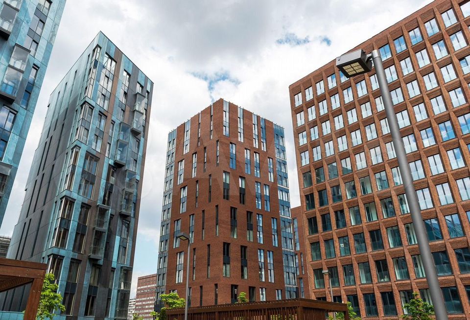 Продается 4-комнатная квартира, площадью 142.00 кв.м. Москва, улица Трубецкая, дом 12