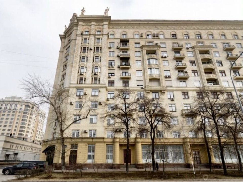 Продается 2-комнатная квартира, площадью 63.80 кв.м. Москва, набережная Смоленская, дом 2а