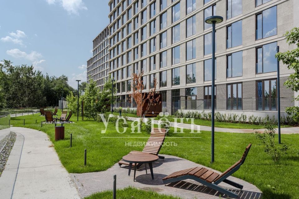 Продается 7-комнатная квартира, площадью 266.00 кв.м. Москва, улица Братьев Фонченко