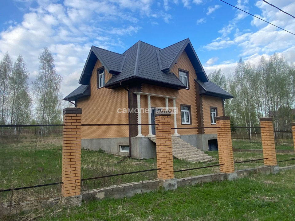 Продается дом, площадью 300.00 кв.м. Московская область, Ступино городской округ, деревня Петрово