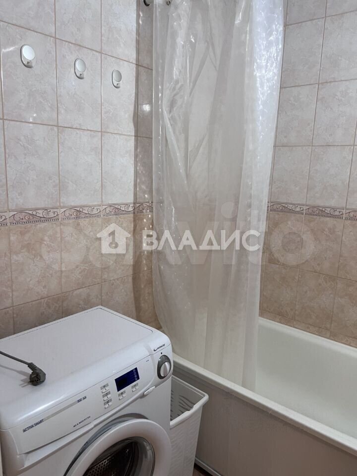 Продается 2-комнатная квартира, площадью 54.00 кв.м. Москва, улица Никулинская, дом 23к3