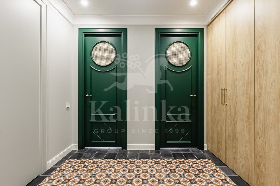 Продается 2-комнатная квартира, площадью 59.60 кв.м. Москва, улица Большая Садовая