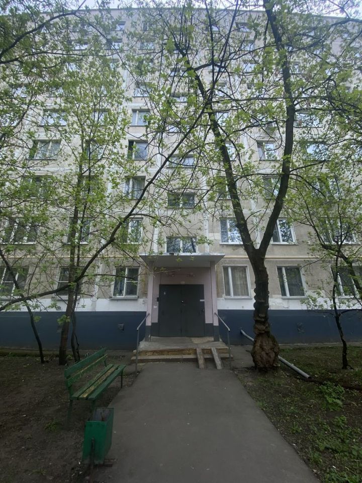 Продается 1-комнатная квартира, площадью 32.90 кв.м. Москва, проезд Погонный, дом 23к1