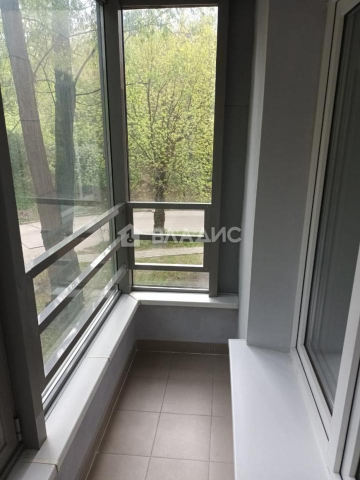 Продается 1-комнатная квартира, площадью 18.00 кв.м. Москва, Аминьевское шоссе, дом 5