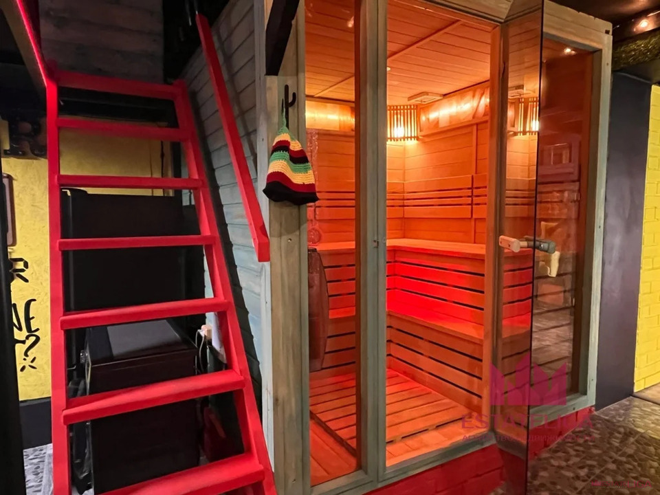 Продается 2-комнатная квартира, площадью 65.00 кв.м. Москва, переулок 2-й Вольный