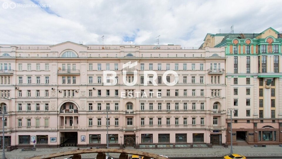 Продается 4-комнатная квартира, площадью 129.00 кв.м. Москва, улица Большая Садовая, дом 5к1