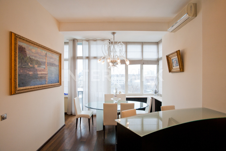 Продается 4-комнатная квартира, площадью 190.00 кв.м. Москва, улица Сущевская, дом 31