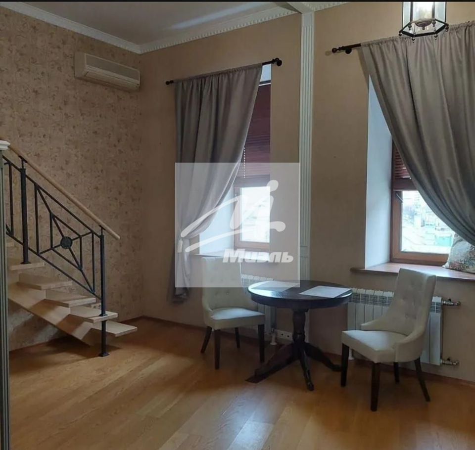 Продается 1-комнатная квартира, площадью 37.50 кв.м. Москва, улица Большая Ордынка, дом 68