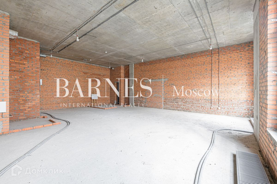 Продается 2-комнатная квартира, площадью 69.70 кв.м. Москва, улица Поварская