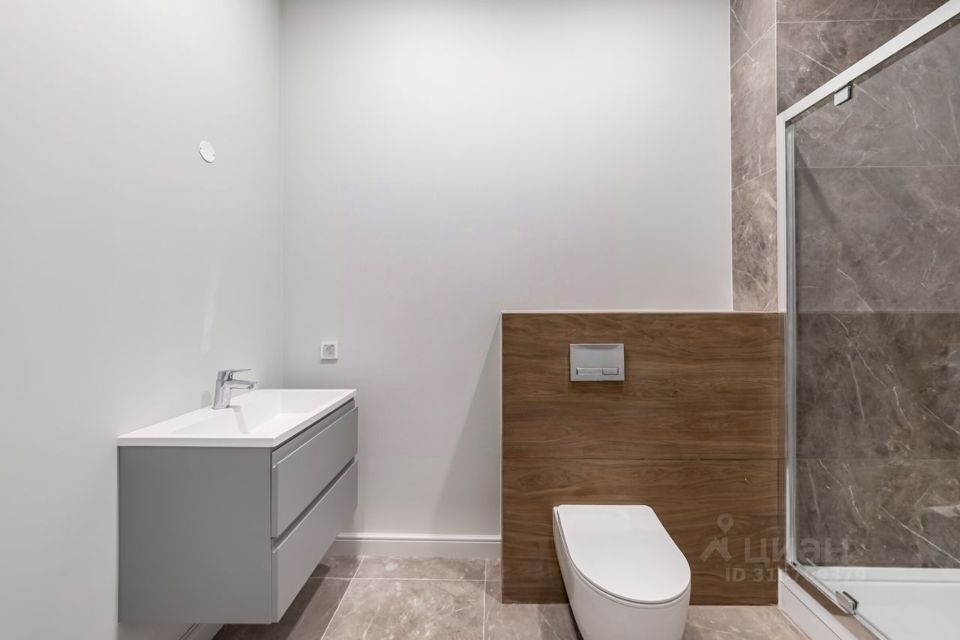 Продается 2-комнатная квартира, площадью 68.70 кв.м. Москва, улица Сосинская