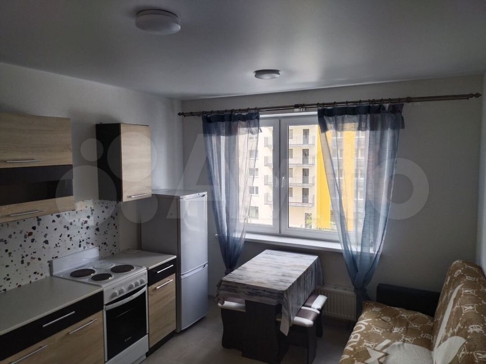 Продается 1-комнатная квартира, площадью 34.30 кв.м. Московская область, Ленинский район, деревня Сапроново, микрорайон Купелинка, улица Западный квартал