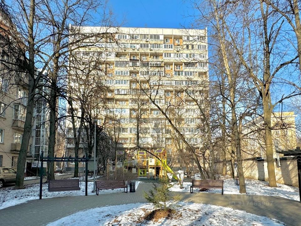 Продается 2-комнатная квартира, площадью 50.10 кв.м. Москва, улица Маршала Василевского, дом 9к2