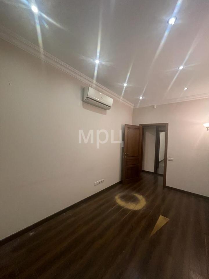 Продается 2-комнатная квартира, площадью 65.80 кв.м. Москва, улица 1-я Дубровская, дом 5